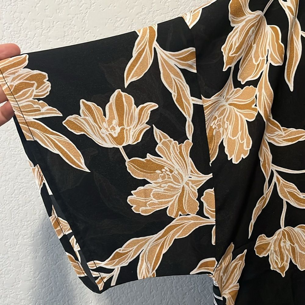 Maison Du Soir Floral Kimono Robe, Black And Gold… - image 5